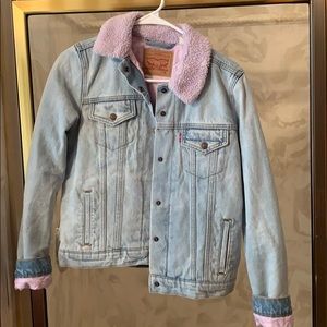 Women Levi  jacket